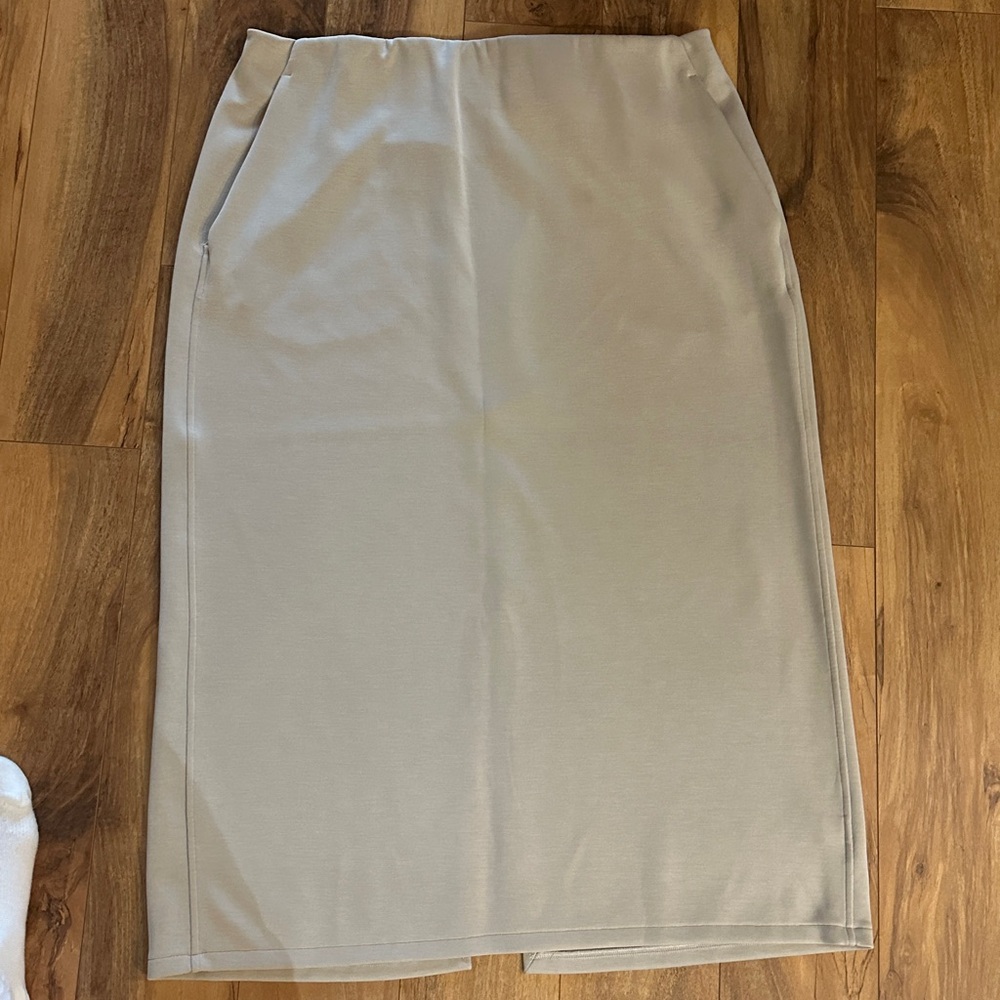 Lululemon Athletica Light Tan Activewear Set - Picture 3 of 6
